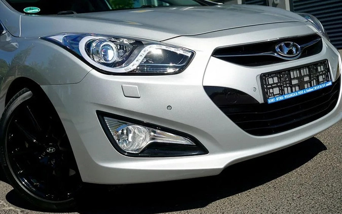 Hyundai i40 cena 36700 przebieg: 246000, rok produkcji 2011 z Płock małe 742